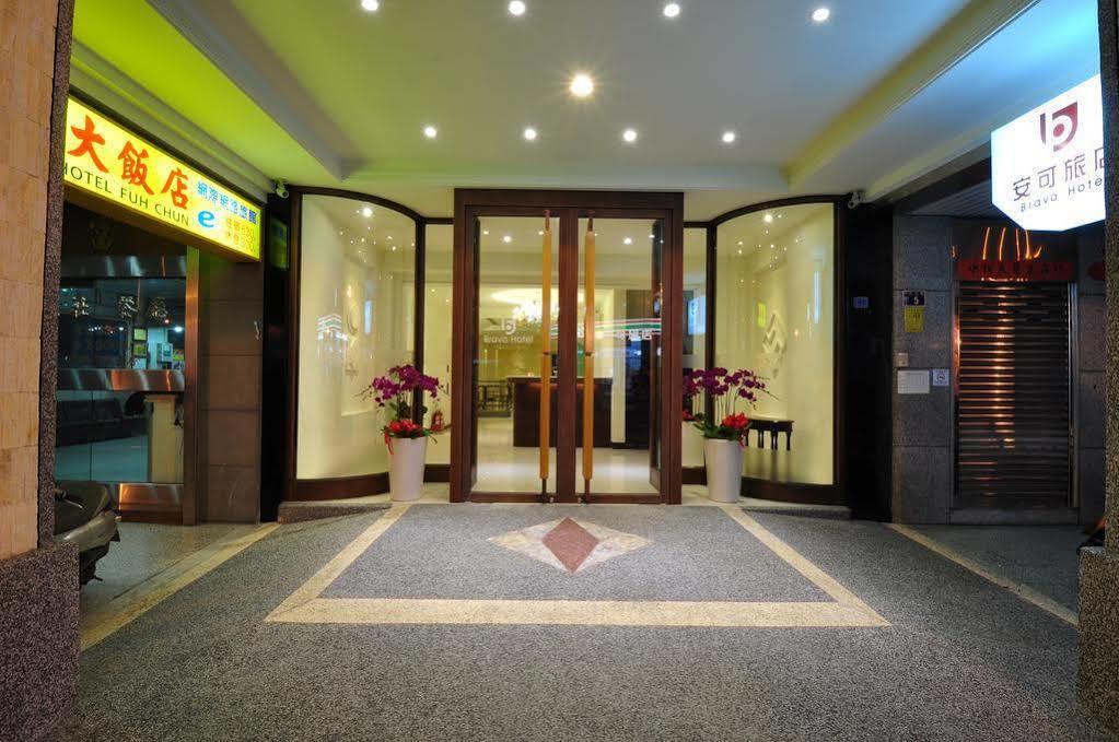 Bravo Hotel Taichung Exterior photo